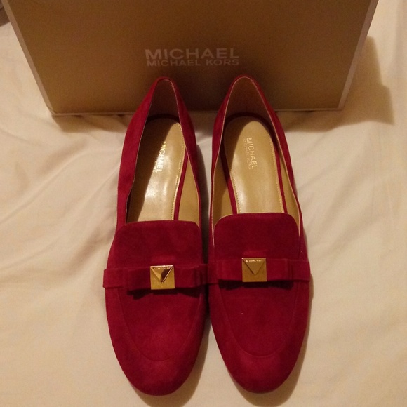 Michael Kors Caroline Loafer - Picture 4 of 11